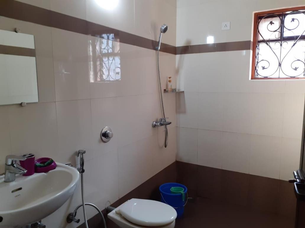 מלון בטלבטים Antonio'S Residency Goa מראה חיצוני תמונה