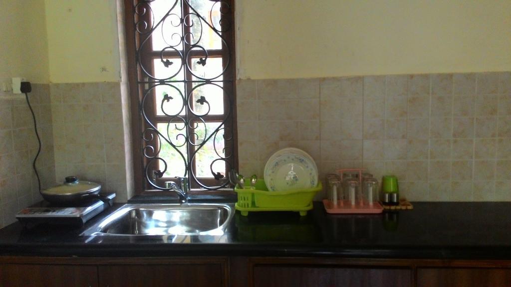 מלון בטלבטים Antonio'S Residency Goa מראה חיצוני תמונה